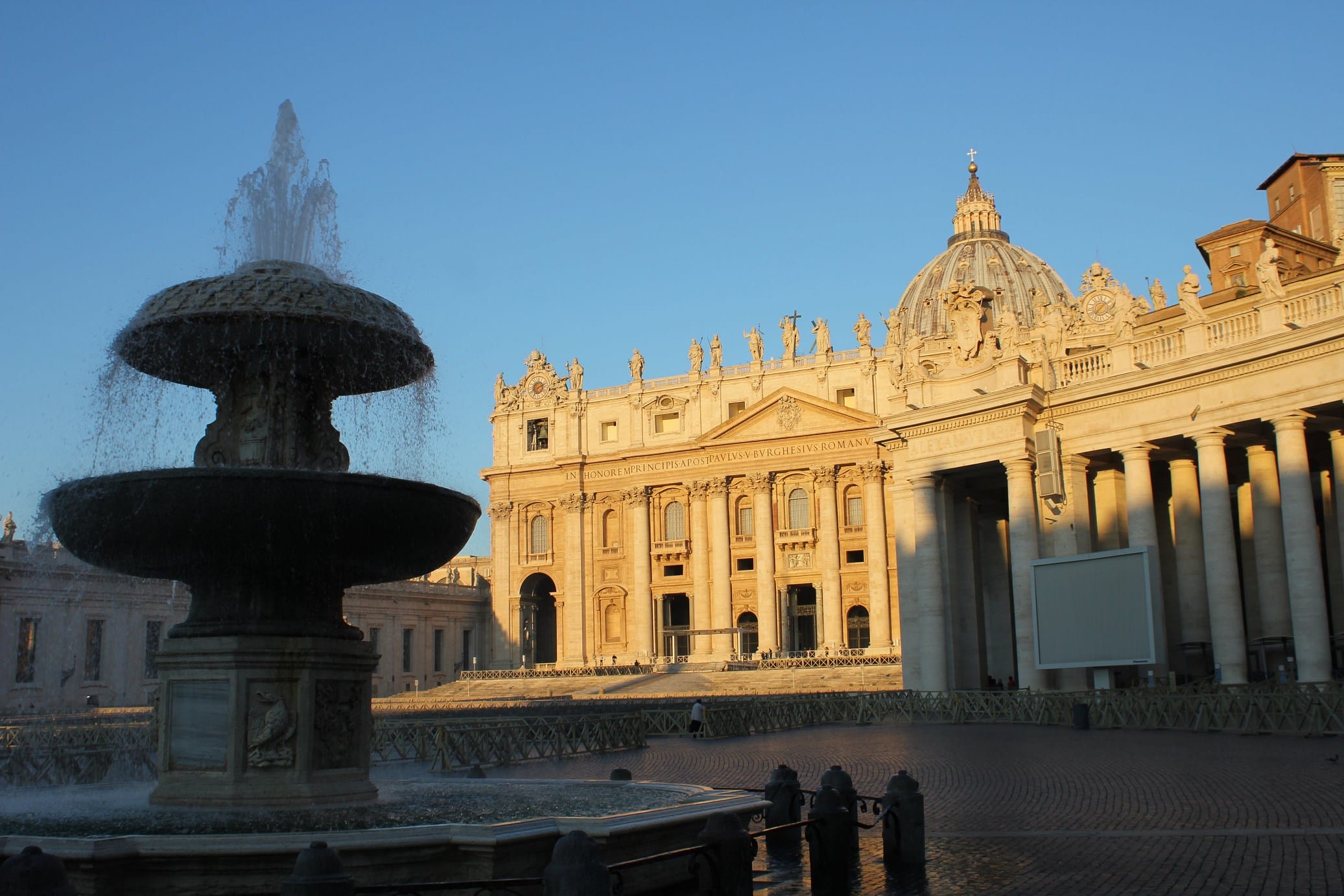 tips on visiting the vatican st peters square