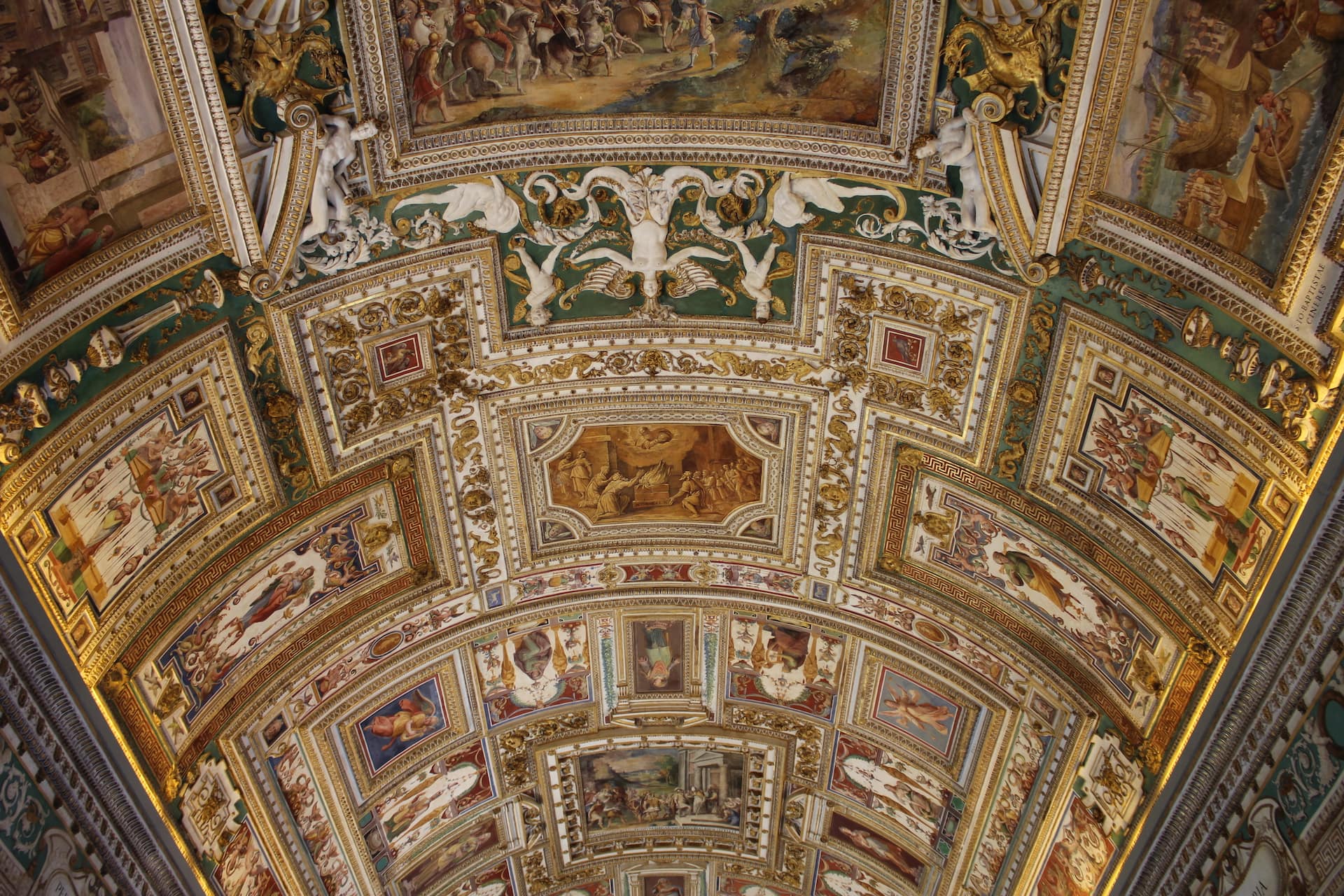 vatican museums ceiling painting