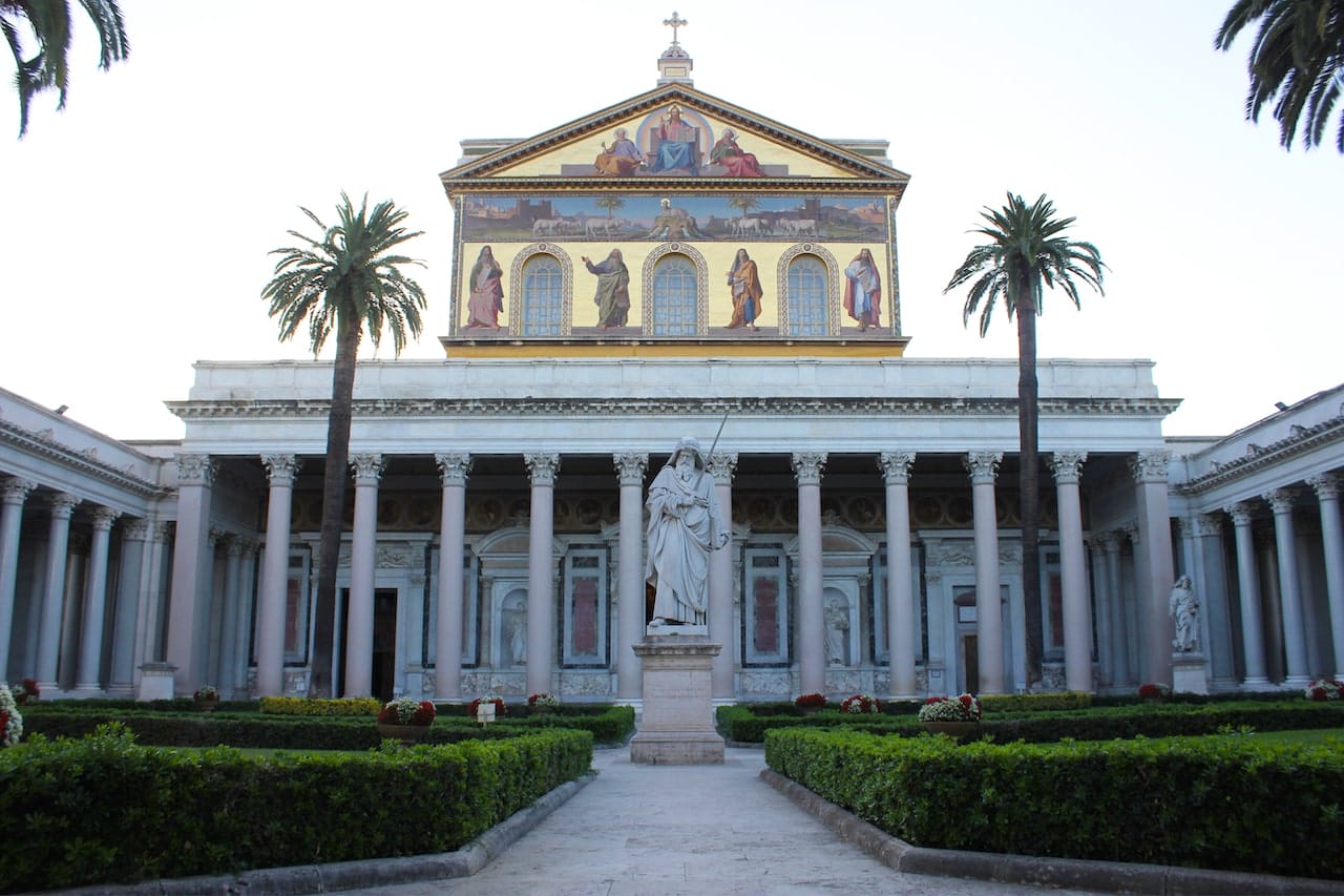 st paul outside the walls tour garden