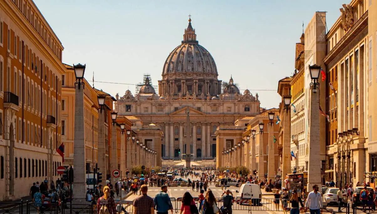 Vatican City population over years