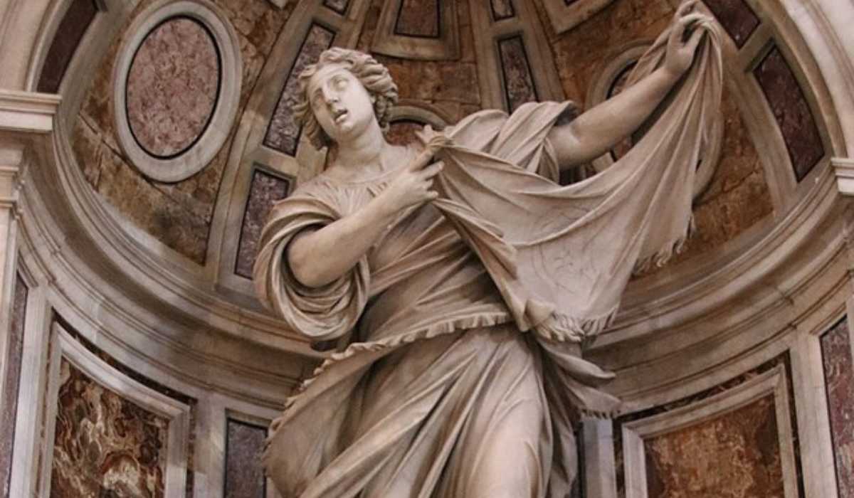 St. Veronica Statue in Vatican @commons.wikimedia.org